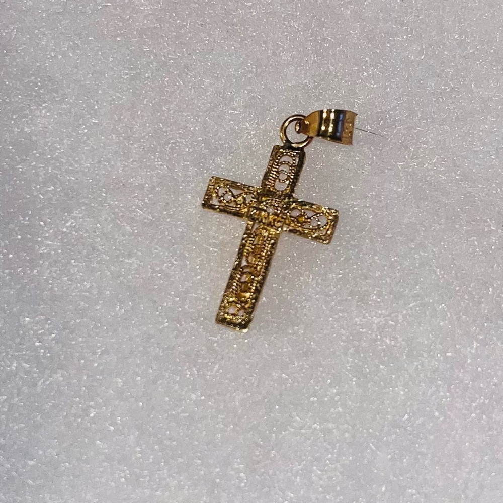 Gold Cross Pendant 14K
